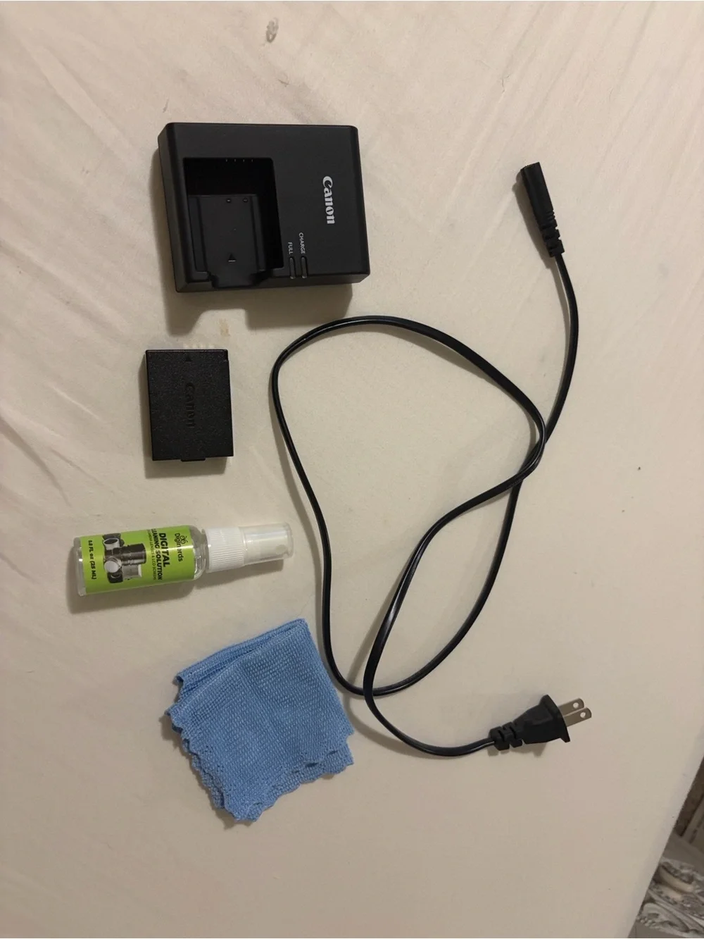 Canon Black Messenger Canon Camera Used maybe twice